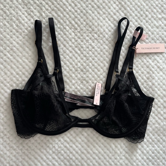 Victoria secret NWT - Picture 1 of 2